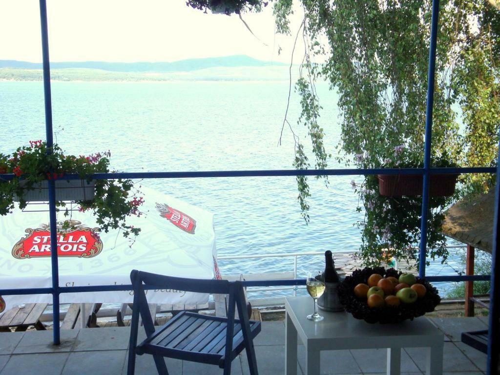 Комплекс Белите Къщи Shtarkelovo Gnezdo Exterior foto